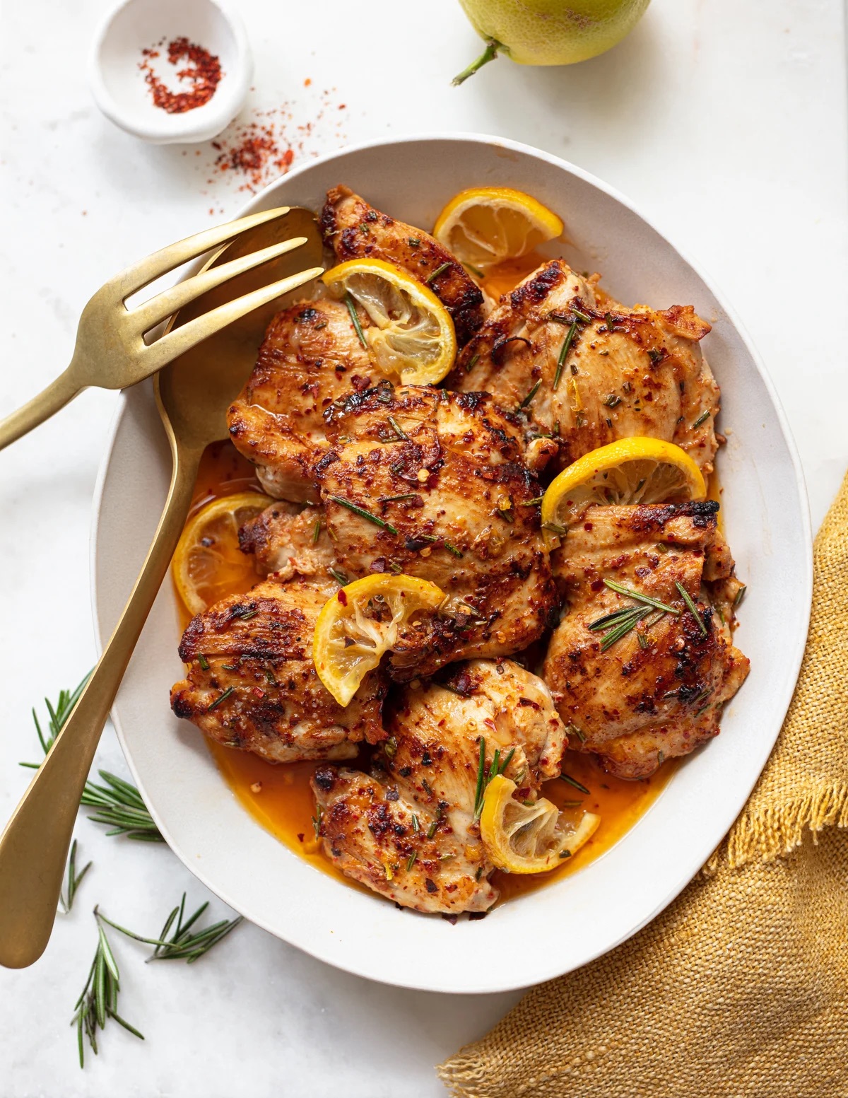 Protein Only: Lemon Herb Roasted Chicken Thighs (15 oz) • 75g Protein • Tender skinless chicken thighs roasted with fresh lemon, garlic & herbs.