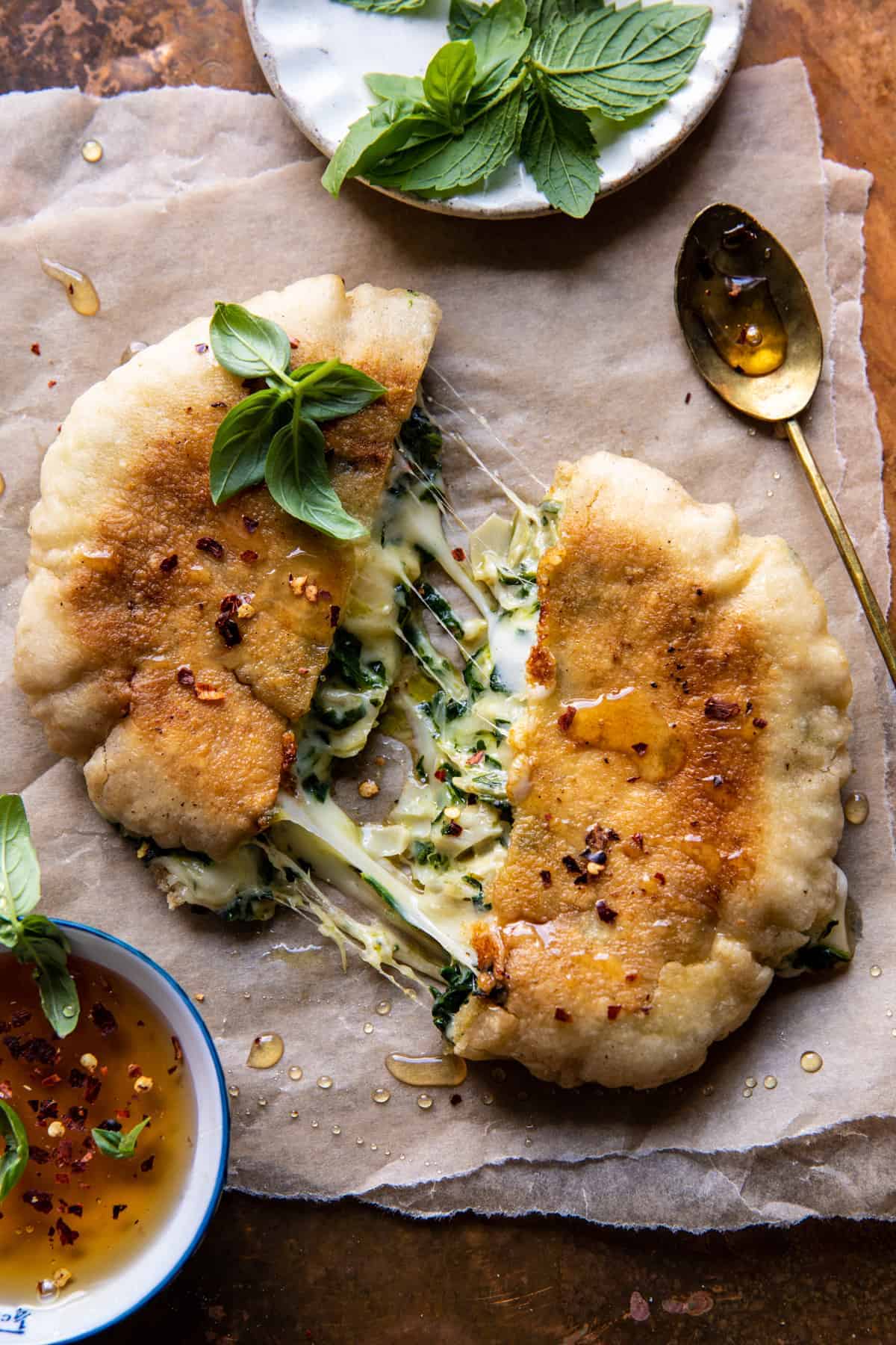 Grab & Go: Spinach,Artichoke & Cheese Pita (2-Pack)