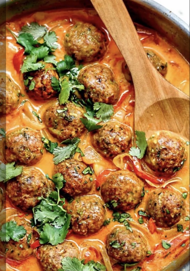 Bulk Thai Turkey Meatballs In Coconut Red Curry Sauce
